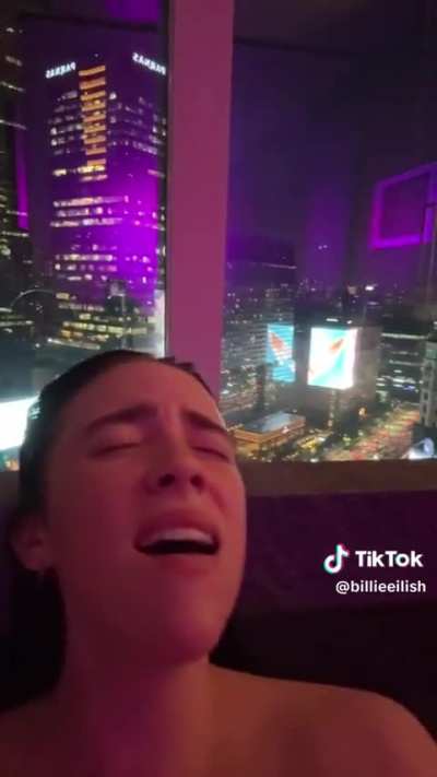 Naked Billie Eilish in the bath