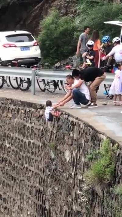 Yeah internet points are more important than my kids life