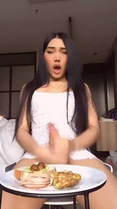 I prepared you a delicious meal with my milk cream!! 🤤😈😋💦