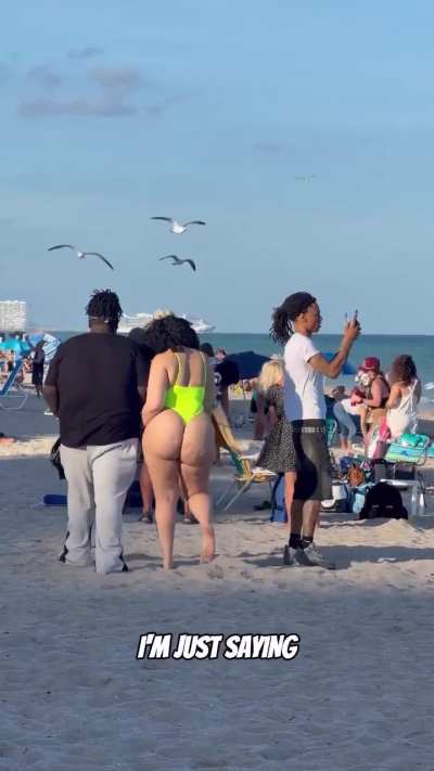 Gem J3wels weight gain has me nothing short of sensational. Her ass gotta be at least 57-58 inches now 😍