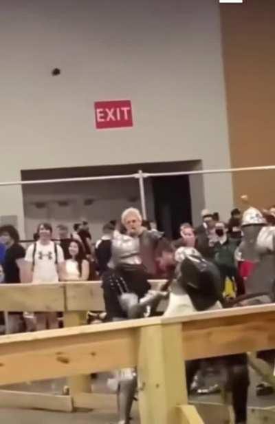 ‘Tis but a scratch (heil spez)