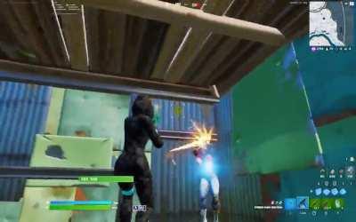 The new sliding mechanic is gonna make some sick plays (via @raidr_fn on Twitter)