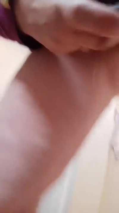 40M38F Longmont. Gotta say, I make a mess :)