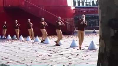 Не знаю как назвать (звук)