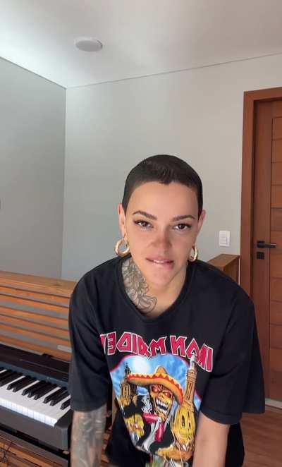 showing the best halloween candy