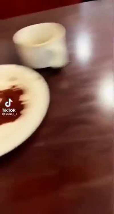 gluesniffer restaurant