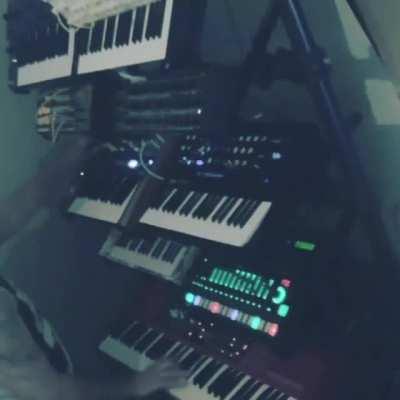 Drum n bass jam on the synth wall