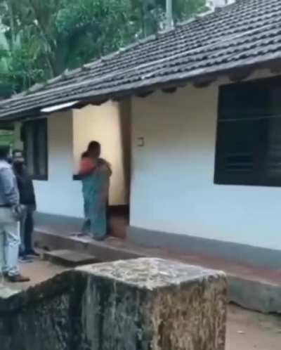 Prithvi Shah when Chetan Sharma comes to his house.