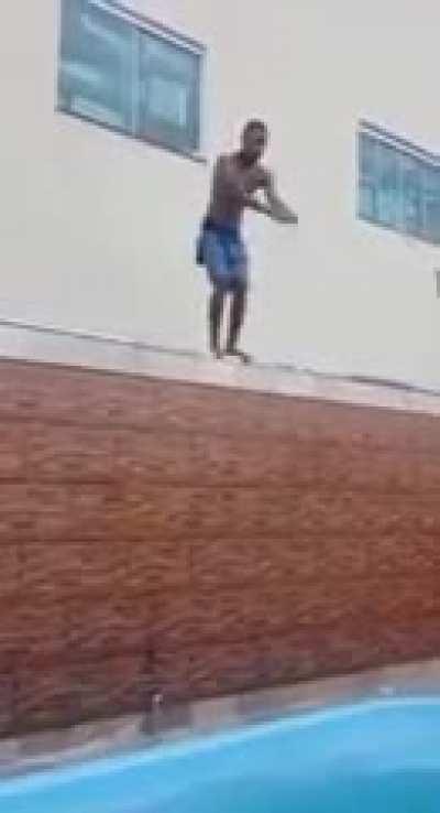 Oops! that must have hurt!!