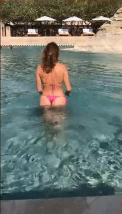 Shantel + water = One EPIC wet dream