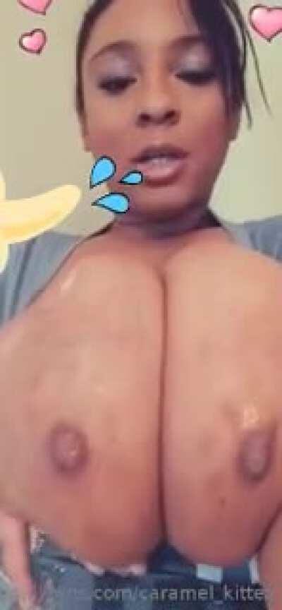 I need her new content I have tons of content I'm willing to share for her more exclusive vids and pics get at me for trades