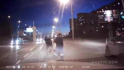 Russian Driver Knocks Out Drunk Pedestrian