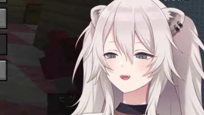 She can't be this cute !