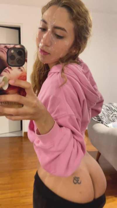 Hey! My eyes are up here 🤭