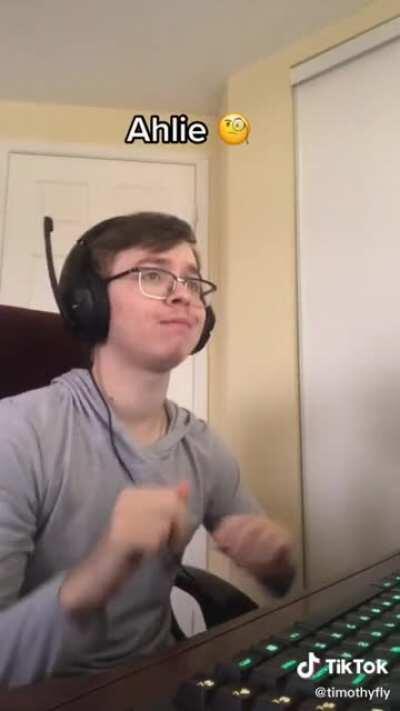 He's a band kid for sure fuck that bro