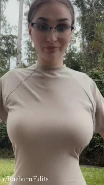 TheGorillaGrip bouncing in her uniform