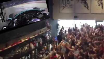 F1 fans reaction to Hamilton s🅱️in