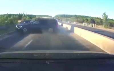 Russia: Car crash with more than 2 cars