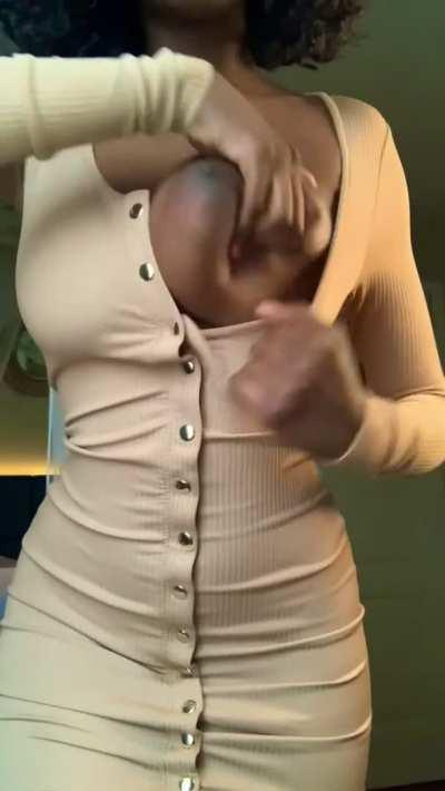 Can you rate this Chocolate ?/10 🍫🍫