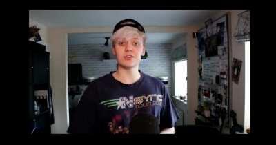 Pyro being a loyal British citizen for 55 seconds straight