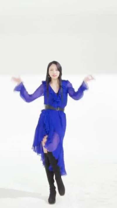 210425 Mina Kura Kura dance solo TikTok