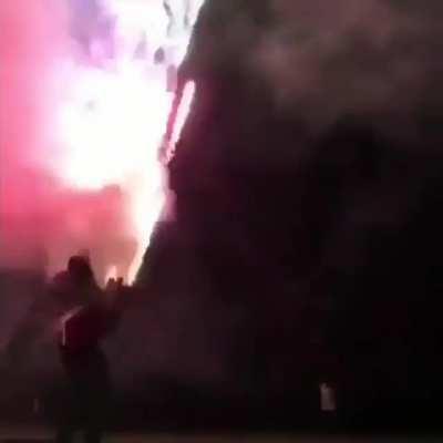 alguém sabe o nome dessa musica? kkkkk