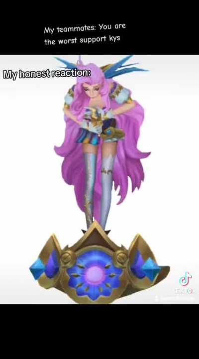 Literally how I react when my teammates call me useless. Then   I carry their ass in endgame😤