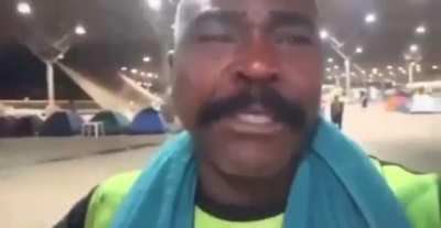 Bolsonaristas emocionados porque de acordo com eles, Bolsonaro decretou estado de sítio 🤦‍♂️