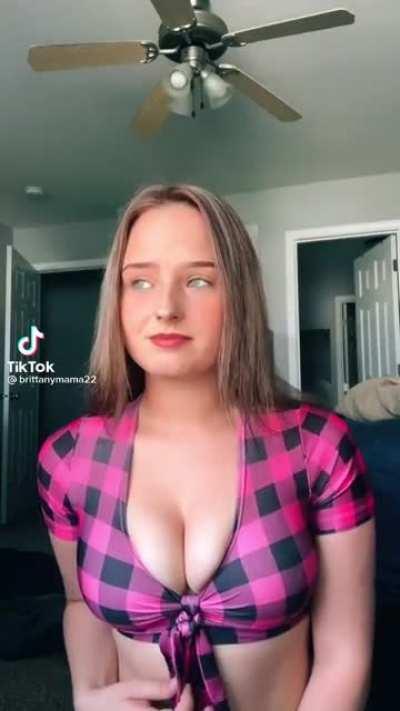 @brittanymama22