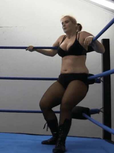 Jessicka Havok's hefty, heaving, creamy, jiggling bounty