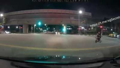 yishun ave 2 ... 13 year old boys sent to hospital