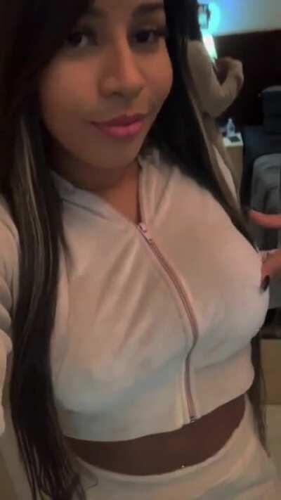 Isabella Salgado NSFW