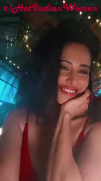 Sexy ✨Nushrratt Bharuccha✨ giving us that GFE. Truly a MILF.🔥