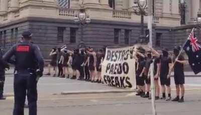 Police will arrest climate change protesters but let Nazis openly Sieg Heil