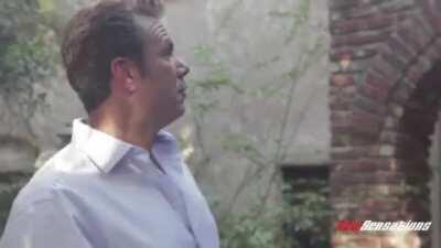 [/r/HardCutToSex] Daisy is a helpful babysitter...