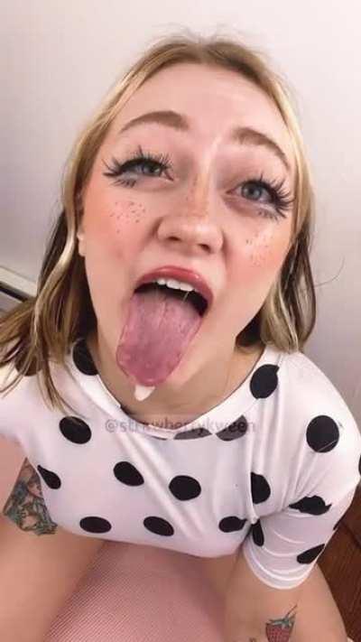 i love practicing my ahegao face down here