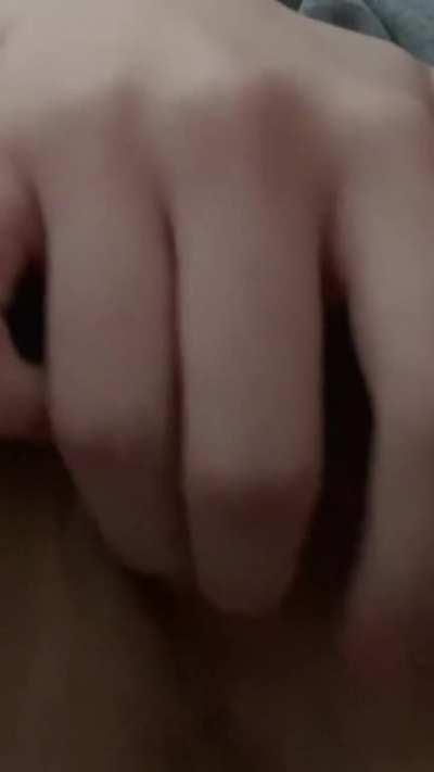 tocando uma gostosa, vem gozar( link do insta na bio)