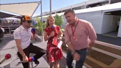 Alonso response to Crofty attempting 