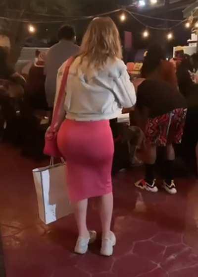 My big fake butt at a Juneteenth celebration [oc]