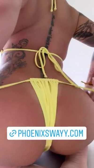 phoenixswayy_ 💛💛💛