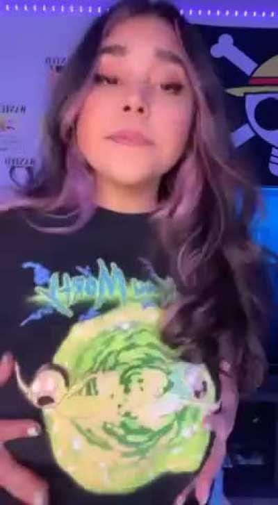 Would you risk not pulling out for a curvy Latina like me?