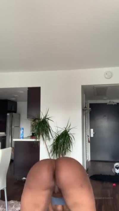 Pr!ssybl@ire, get her mega in comment