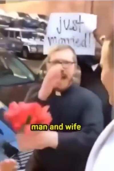 How to get married in just 5 seconds