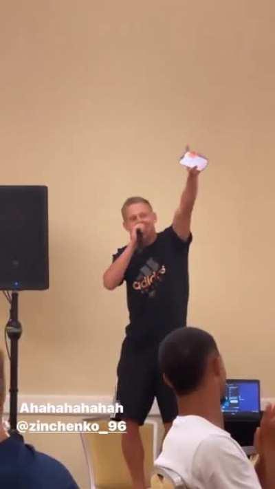 Zinchenko’s initiation song via Jesus and Pepe’s IG stories. What a happy guy