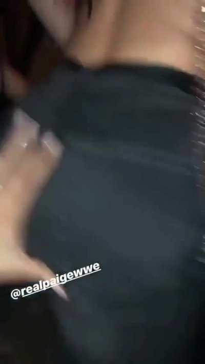 Paige [Instagram Story (August 19 2019)]