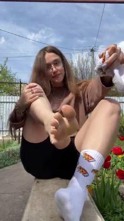 I like my pizza print on socks! What about you? 🤗