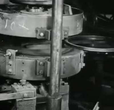 1919 Ford factory wheel line...