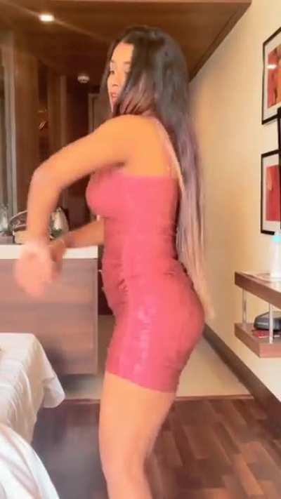 FELT LIKE MAKING ANOTHER COMPILATION OF HER VIDEOS 👅