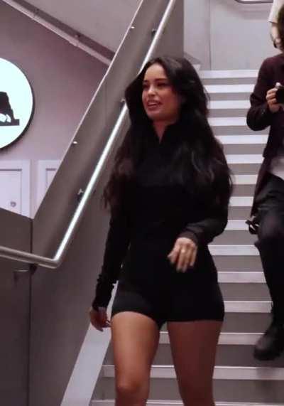 Rae thighs