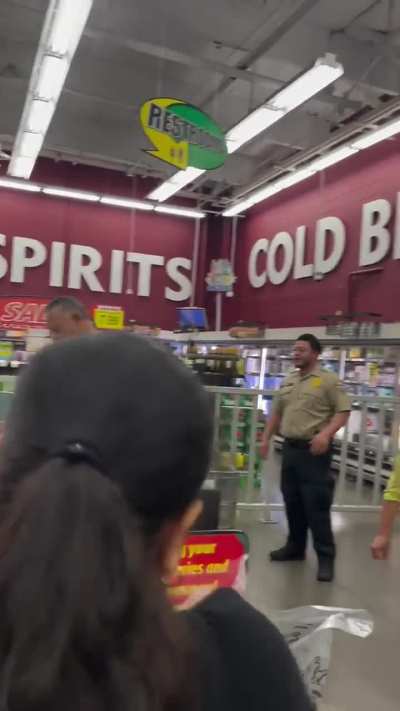 Woman crashes out on grocery clerk, then disarms security guard with her charm